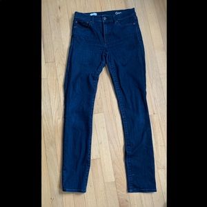 GAP Slim Straight Jeans